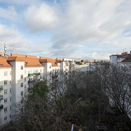 Apartment With A Private Terrace Located Right Near Belvedere Castle, 15 Minutes Away From Stephansdom Vienne Extérieur photo