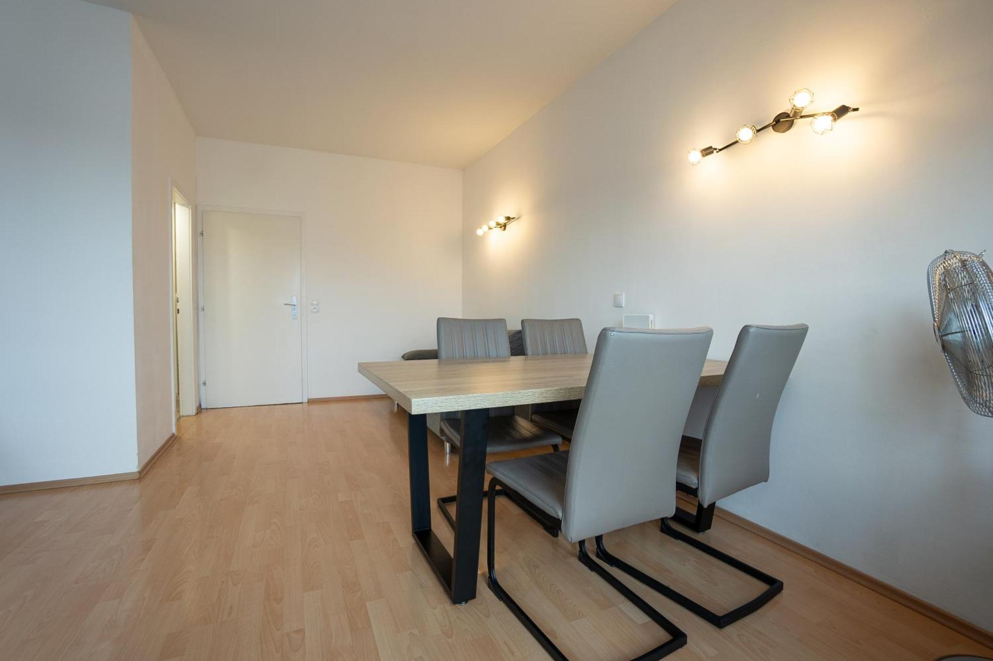Apartment With A Private Terrace Located Right Near Belvedere Castle, 15 Minutes Away From Stephansdom Vienne Extérieur photo